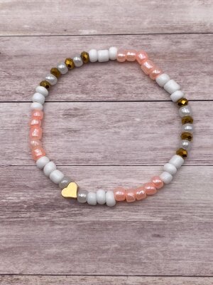 DIY Freundschaftsarmband aus Perlen - Perlenarmband selber machen | Vintageparts.eu Blog