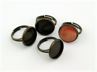 5 Ringrohlinge in antik Bronze für 16 mm Cabochon