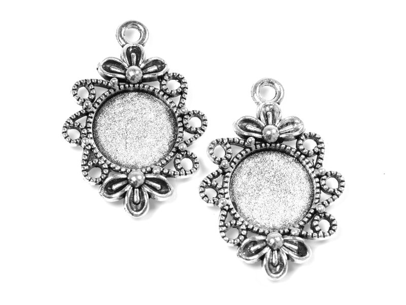 Fassungen in antik silberfarben für 12 mm Cabochons 4 Stück