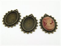 4 Fassungen in antik Bronze für 25 x 18 mm Cabochon