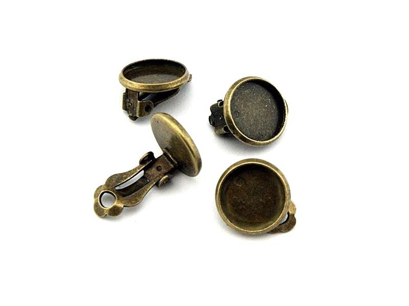 4 Ohrclips in antik Bronze für Cabochons 12 mm
