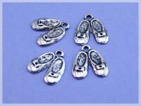 6 Anhänger "Ballerinas" in antik silberfarben