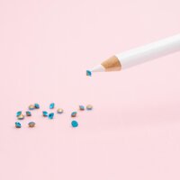 Stift mit Klebemine zum Aufbringen von Strasssteinen