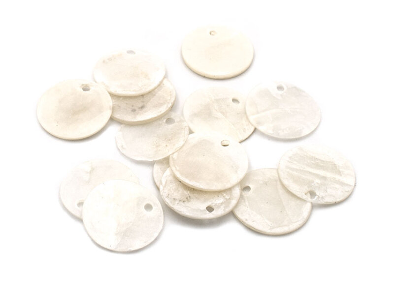 zarte Plättchen aus Capizmuschel 15 mm 20 Stück