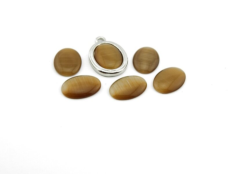 6 Cabochons 18 x 13 mm Cateyeglas braun