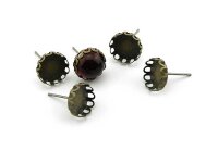 8 Ohrstecker in vintage Bronze für 10 mm Cabochon