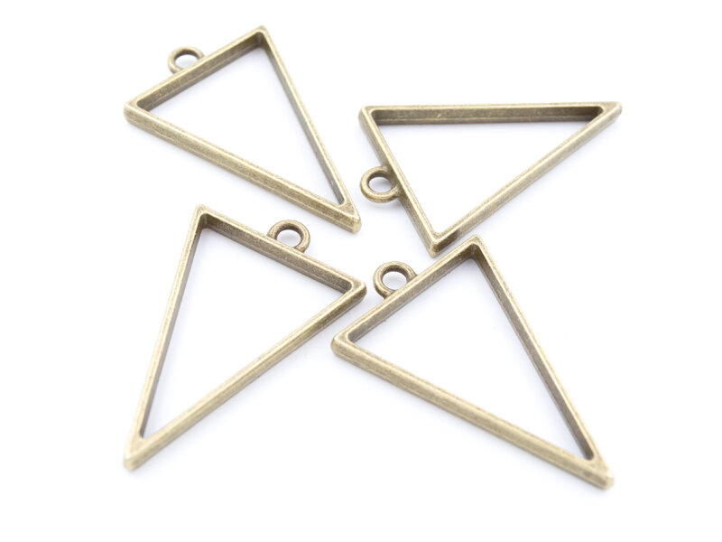 Anhänger als Dreieck in antik bronze 4 Stück
