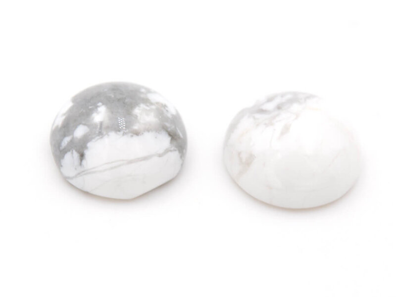 marmorierte Cabochons aus Howlith 8 mm 2 Stück
