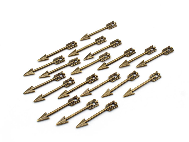 Statement Anhänger Arrow in antik bronze 20 Stück