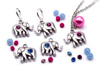 Anhänger als Elefant mit Strasssteinfassung in antik...