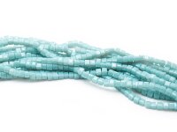 Glasschliffperlen als Würfel in himmelblau 2mm 50...
