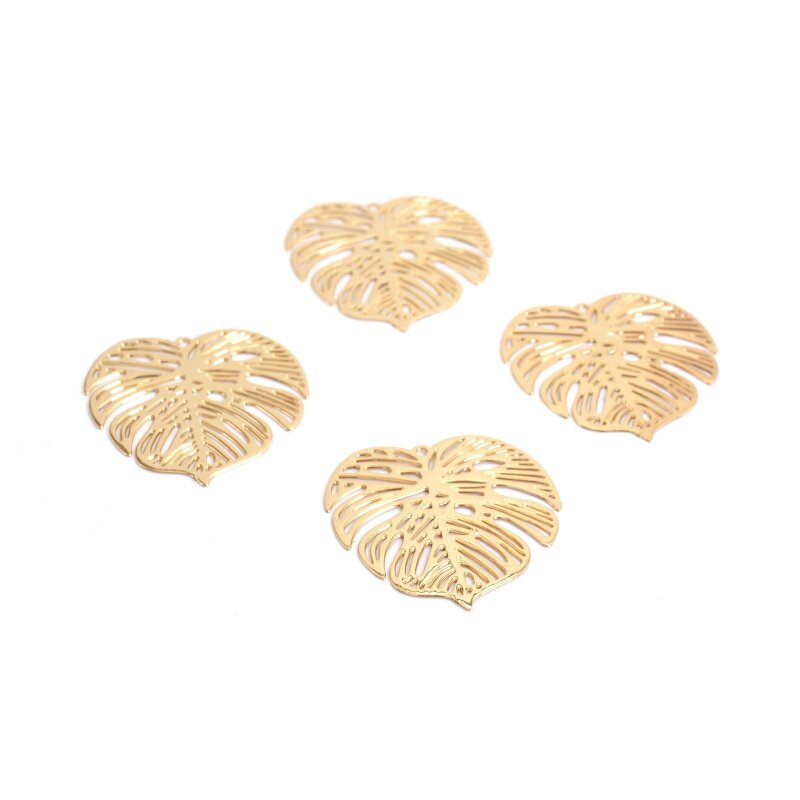 Anhänger als Monstera aus Messing mit Anlaufschutz in goldfarben 26mm 4 Stück