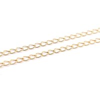 Gliederkette aus Messing mit gedrehten Gliedern 5x3,5mm...