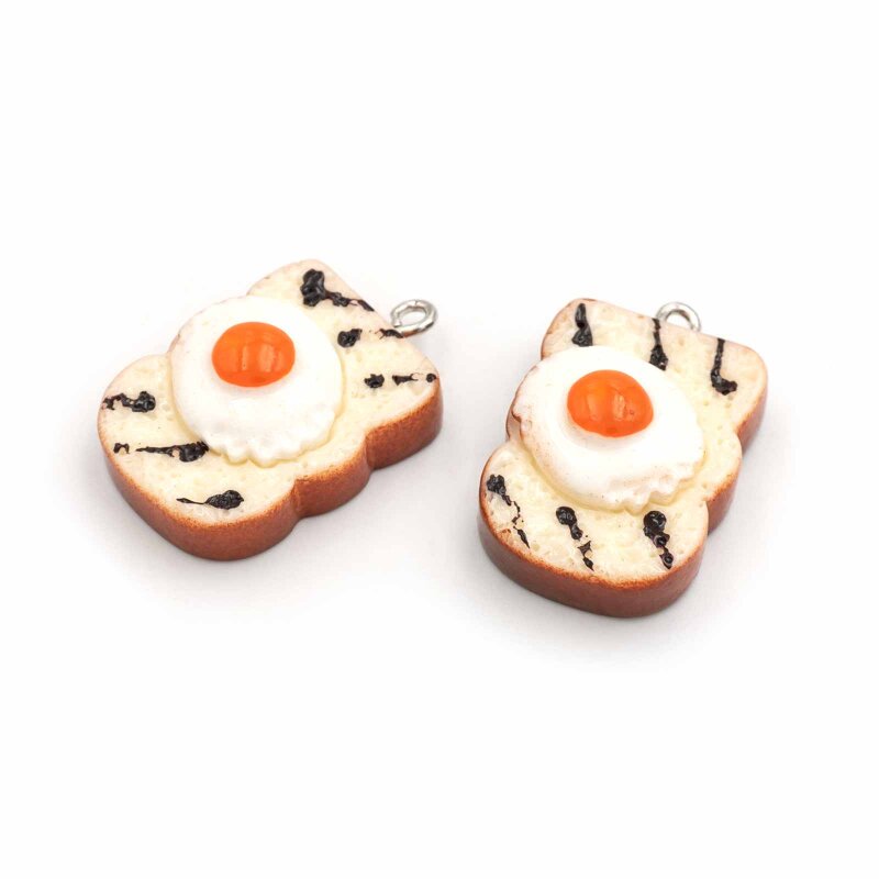 Anhänger Toastbrot mit Spiegelei aus Resin 2 Stück