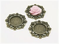 3 Rahmen für 14 mm Cabochons in antik Bronze