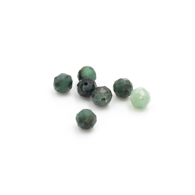 facettierte Perlen aus Smaragd Quarz 4mm 6 Stück