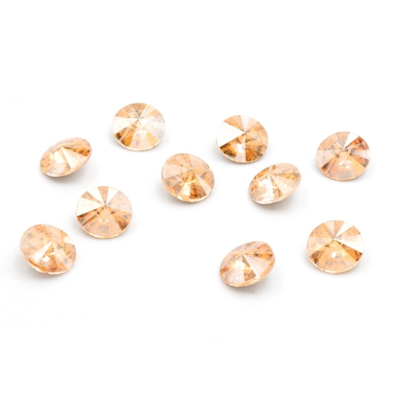 Strasssteine in Apricot mit spitzer Klebefläche 6 mm 10 Stück