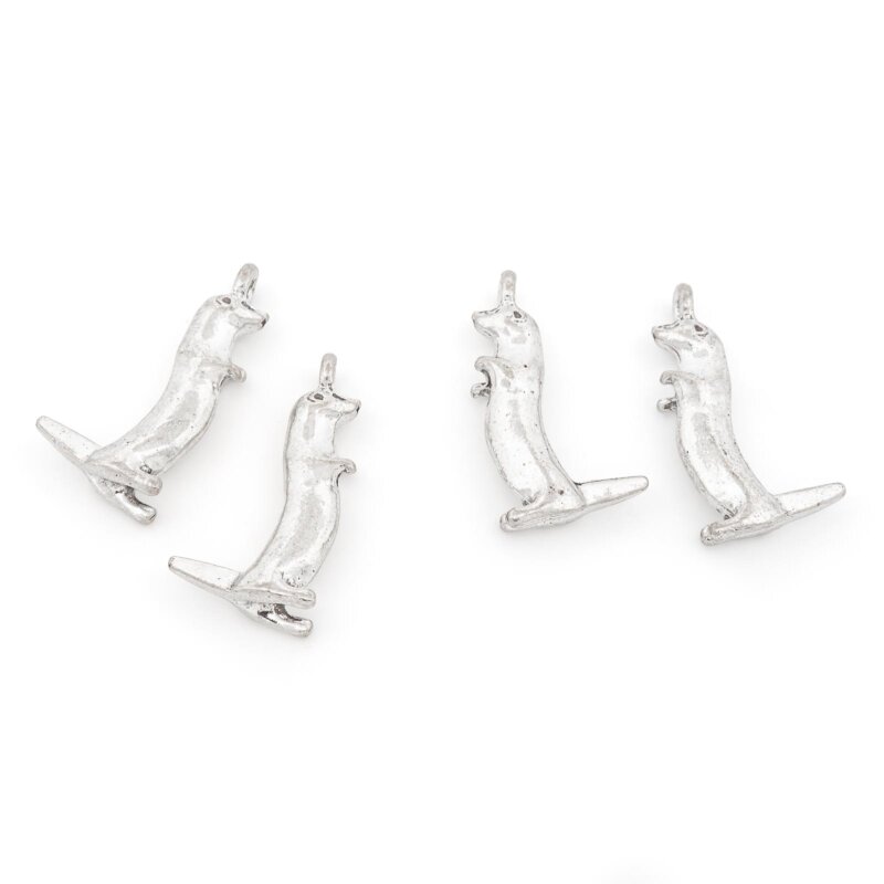 Anhänger als Otter aus Zinklegierung in antik Silberfarben 26 mm 4 Stück