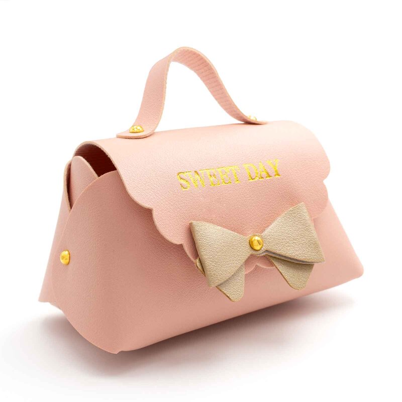 Geschenkverpackung als Tasche aus Kunstleder in Rosa 13 x 7 x 7,5 cm