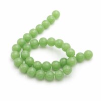 Glasperlen 10 mm rund in Grün, Strang mit 32 Stück
