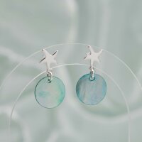 Bastelbeispiel: die silberfarbenen Seestern-Ohrstecker...