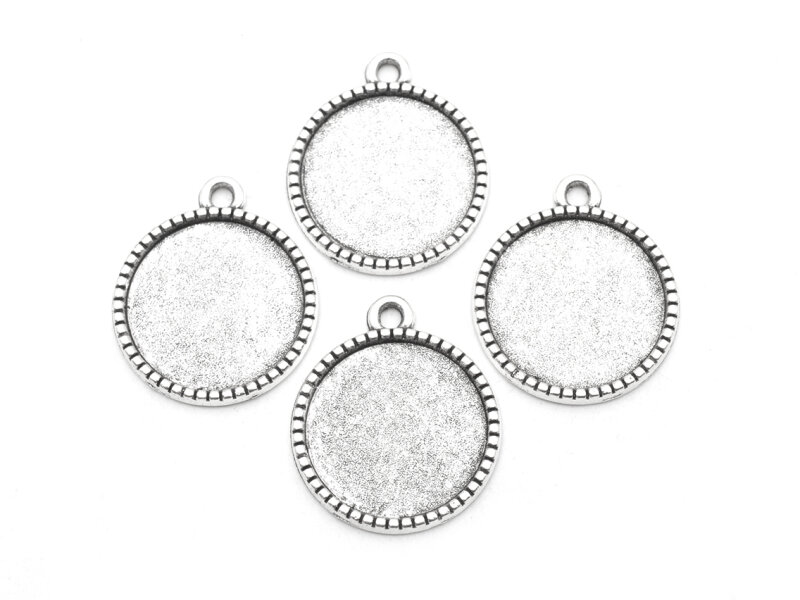 Fassungen in antik silberfarben für 16mm Cabochons 4 Stück