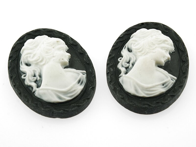 2 Cabochon/Kamee in schwarz weiß, 40 x 30 mm