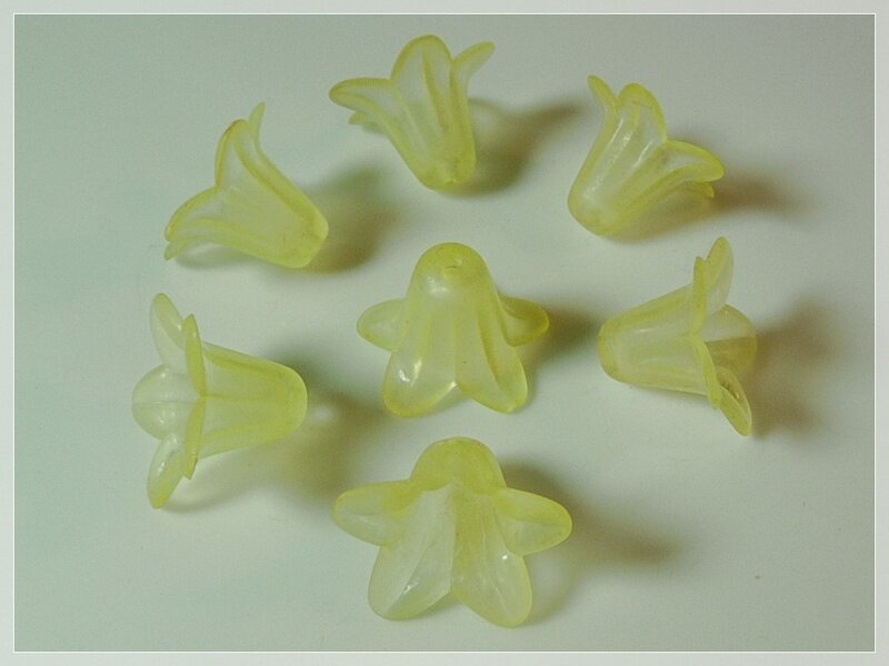 10 Blüten in gelb gefrostet, 18 mm