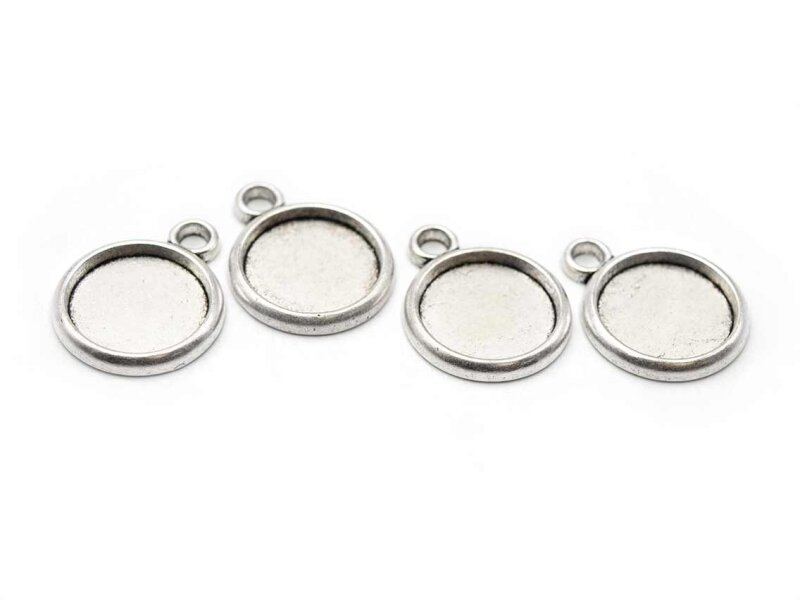 4 schlichte Fassungen in antik silberfarben, für 15 mm Cabochons