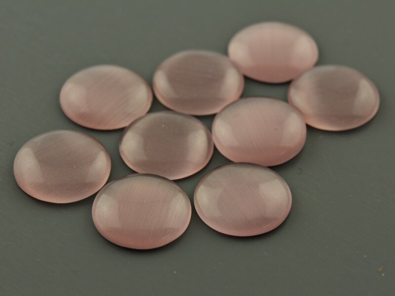 8 Cateye Cabochons in flieder, 12 mm