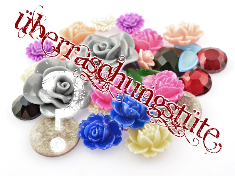 Überraschungsset Cabochons bunt gemischt ca. 30 Stück