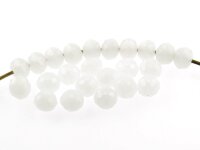 30 Glasschliffperlen in weiß, 6 mm