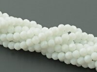 30 Glasschliffperlen in weiß, 4 mm