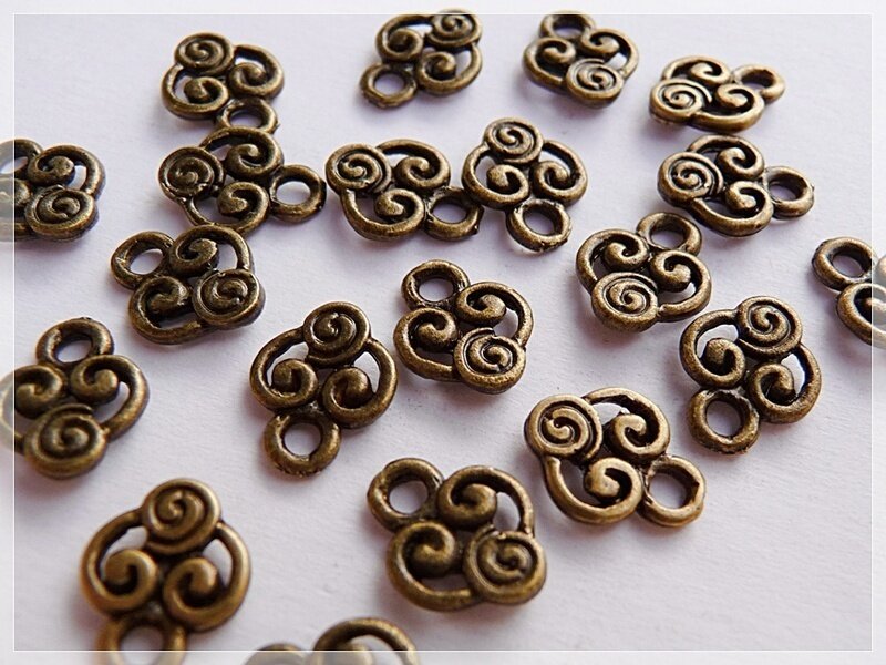 20 Verbinder in antik Bronze