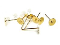 40 Ohrstecker in goldfarben mit 6 mm Klebepad
