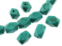 10 polygonförmige Perlen aus synthetischem...