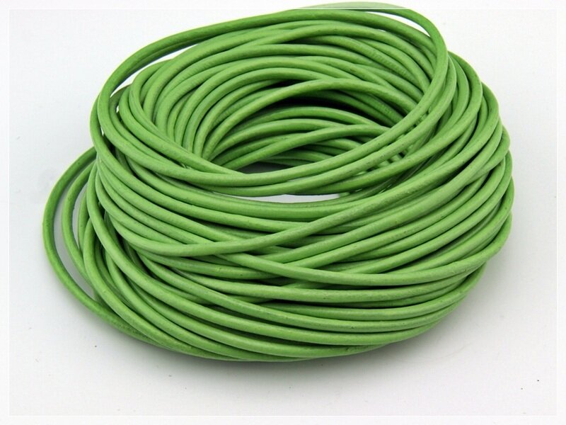 2 m echtes Lederband lindgrün 2 mm