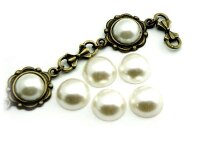 20 Cabochon in perlmutt, 12 mm