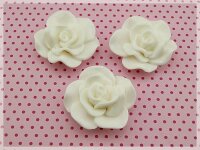 2 große Cabochon als Rose in weiß