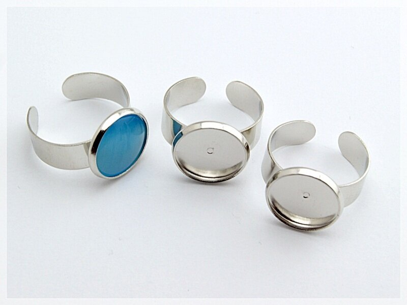 4 Ring Rohling silberfarben für 14 mm Cabochon